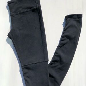 Alo Black Ribbed Leggings